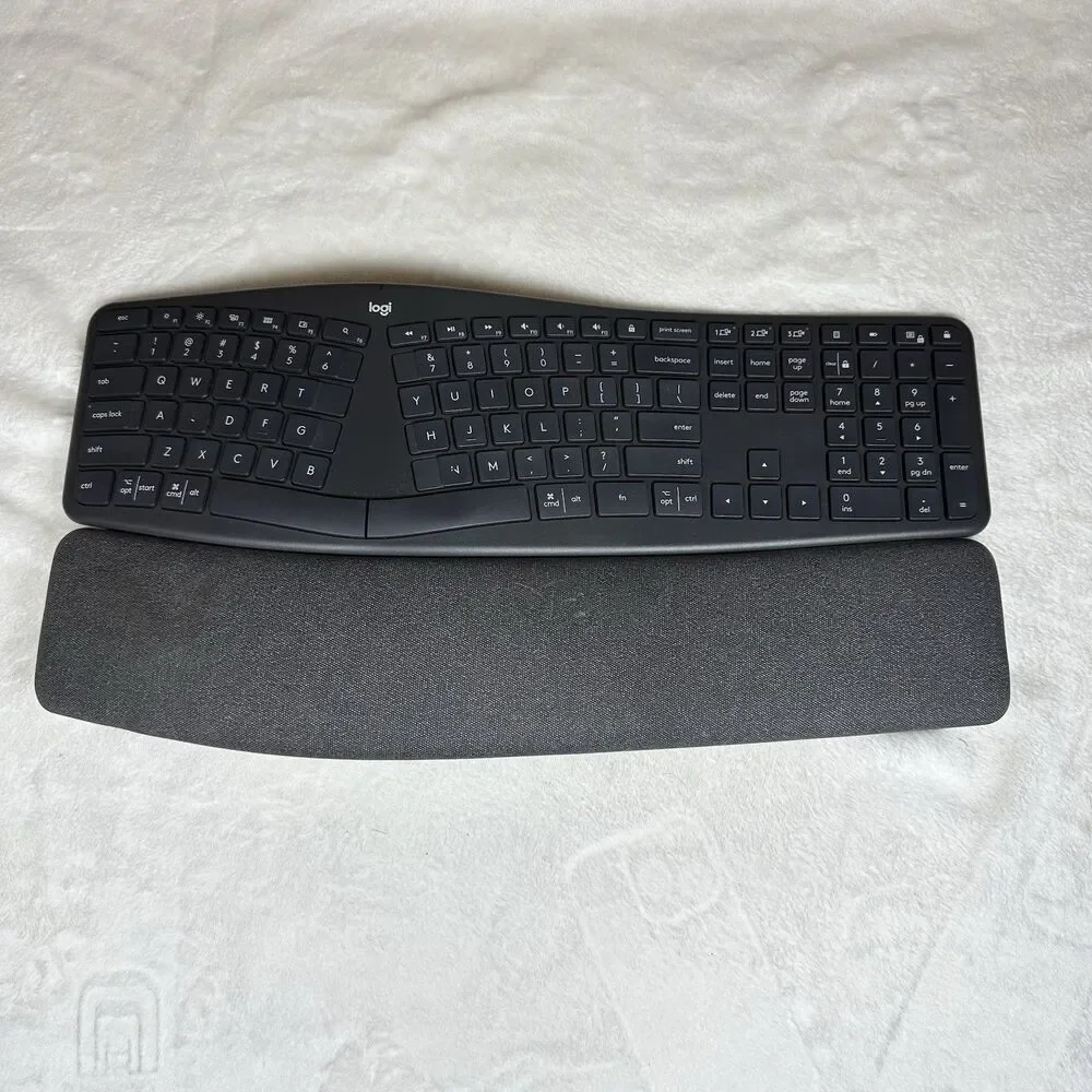 Logitech ERGO K860 Wireless Ergonomic Split Keyboard Bluetooth With usb Dongle